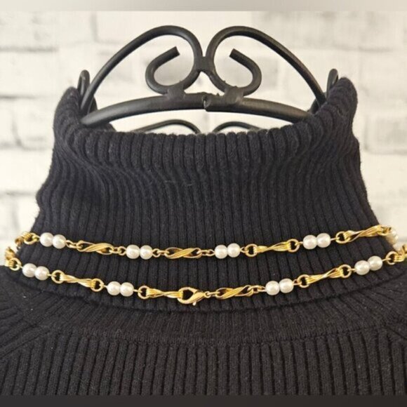 Vintage Gold Tone Faux Pearl Twist Link Long Layering Necklace Statement - Picture 6 of 7